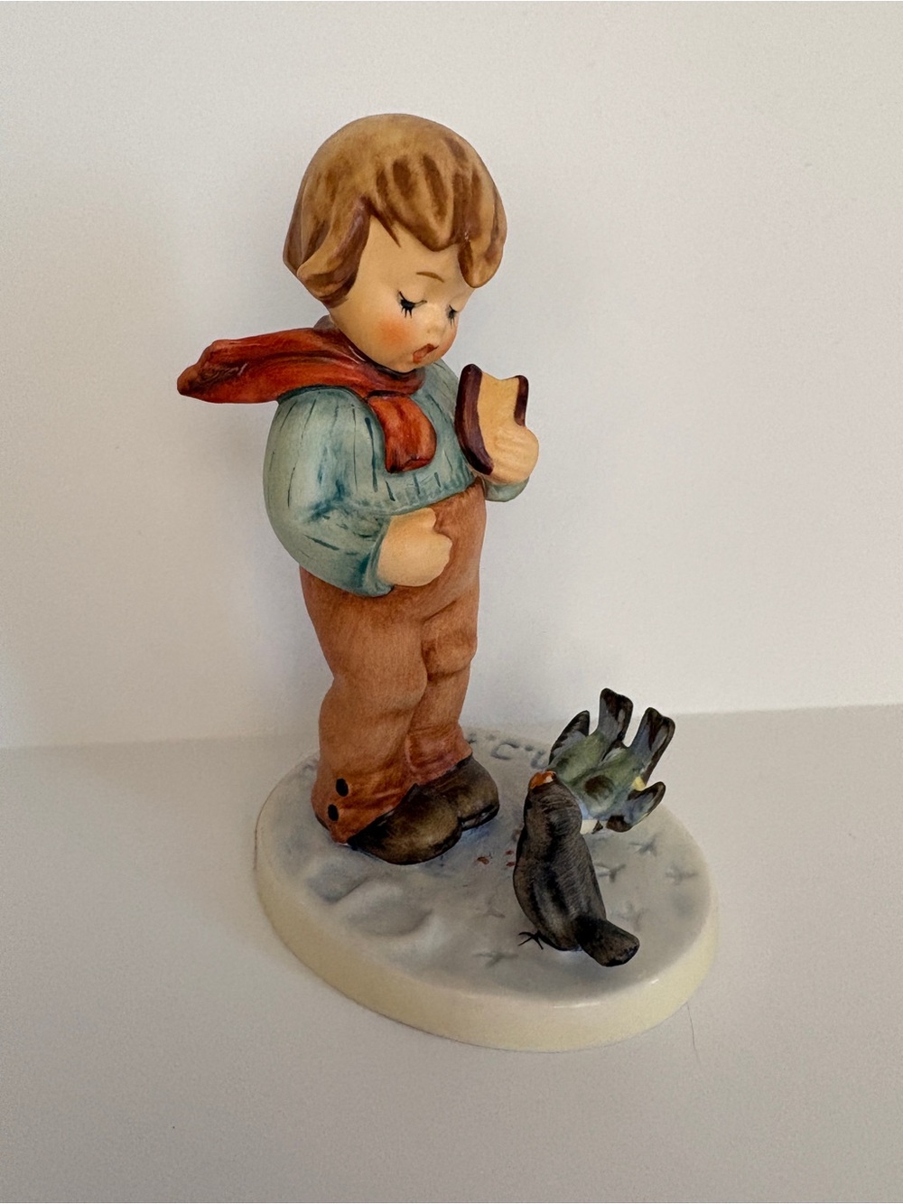 Vintage Goebel Hummel Figurine Bird Watcher Tierfreund Painted Porcelain 1956